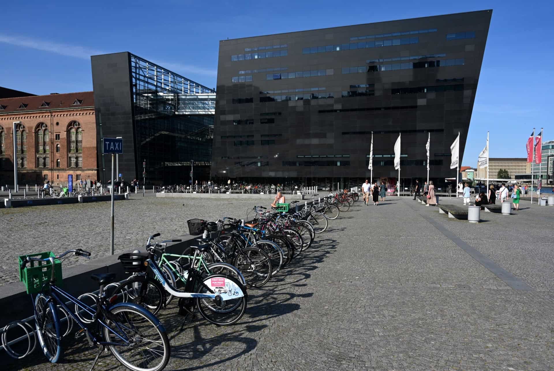 velos copenhague bibliotheque royale velos copenhague bibliotheque royale