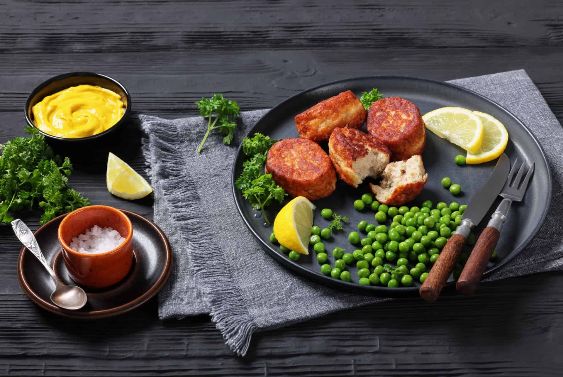 fiskefrikadeller specialites culinaires fiskefrikadeller specialites culinaires